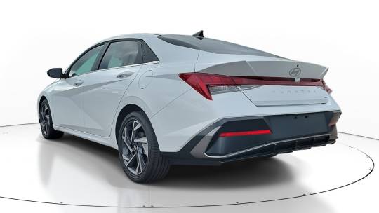 2025 Hyundai Elantra