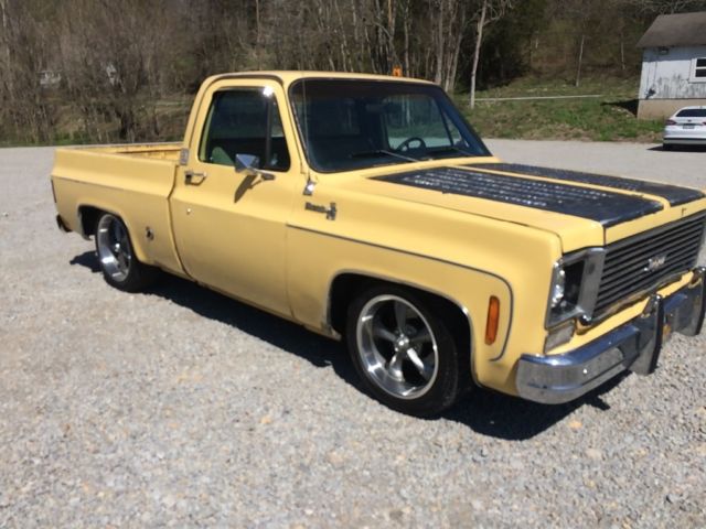 1977 c10 shortbed swb silverado hotrod ratrod c-10 square body lowered 1973
