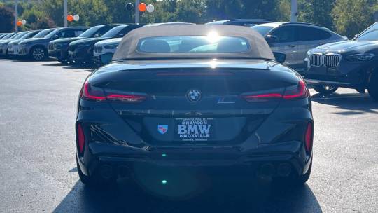 2025 BMW M8