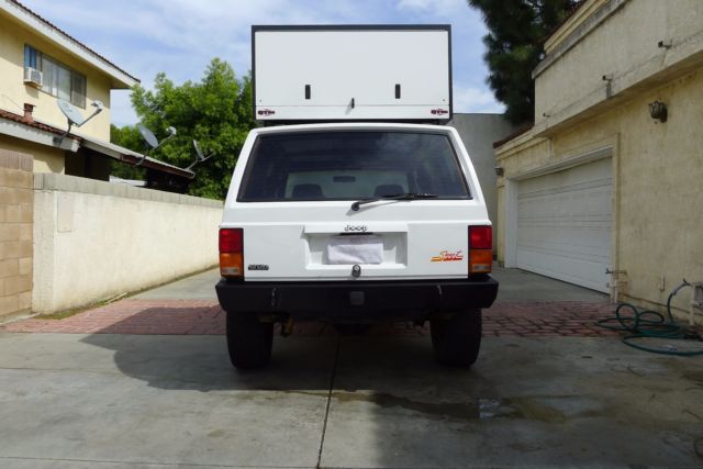1991 jeep cherokee sport 4x4 off-road xj