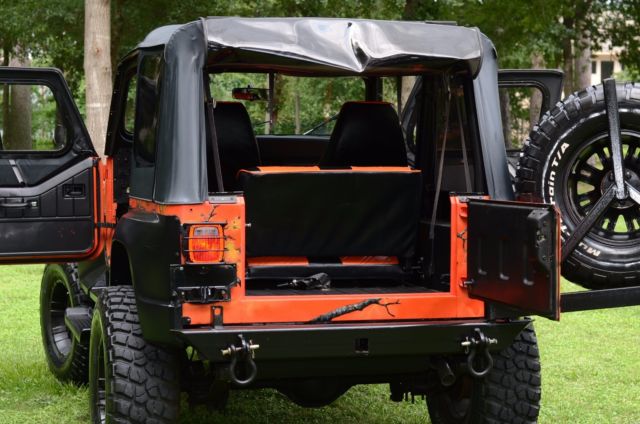 1992 custom jeep yj renegade 4x4 (free shipping )