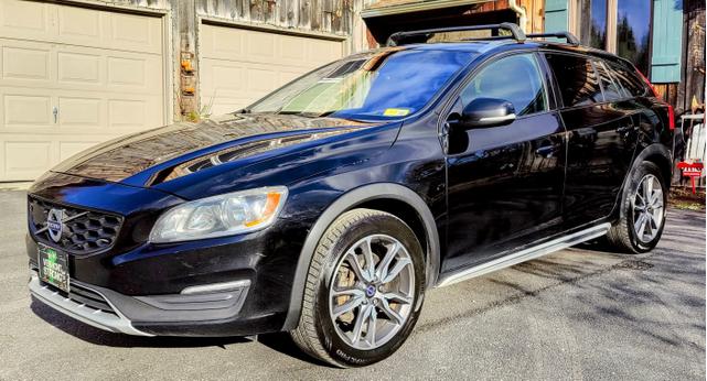 2017 volvo v60 cross country t5