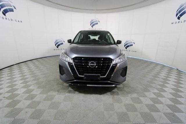2022 nissan kicks s