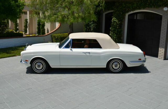 1973 rolls-royce corniche dhc 22170 miles white automatic
