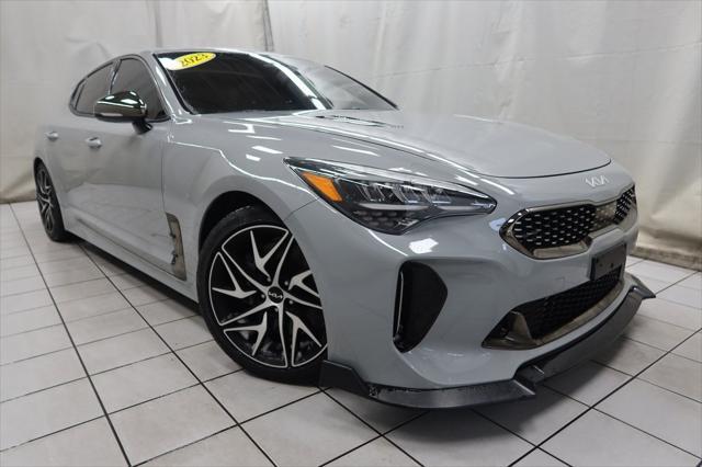 2023 kia stinger gt-line