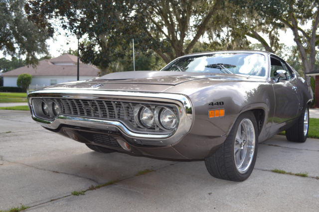 1971 plymouth gtx restomod