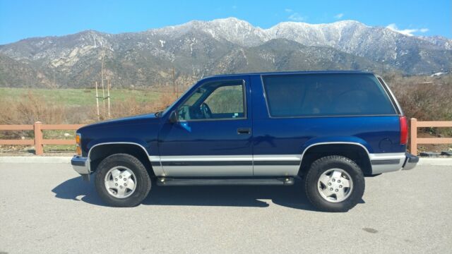 sharp 1 owner rustfree california 4wd! silverado decor! like tahoe k-5 yukon!