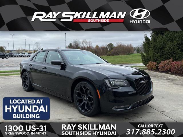 2019 chrysler 300 s