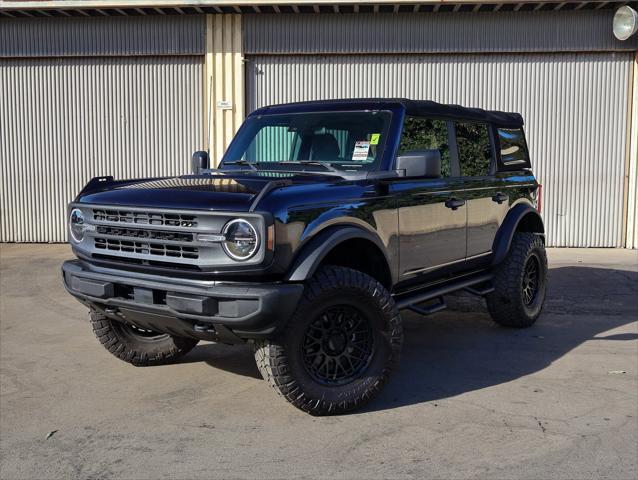 2021 ford bronco base