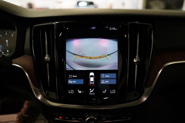 2022 volvo s60 t5 momentum