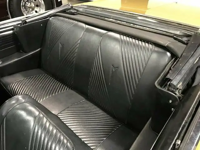 1965 pontiac lemans gto convertable, tri-power, 4 speed, 323 posi,tiger gold