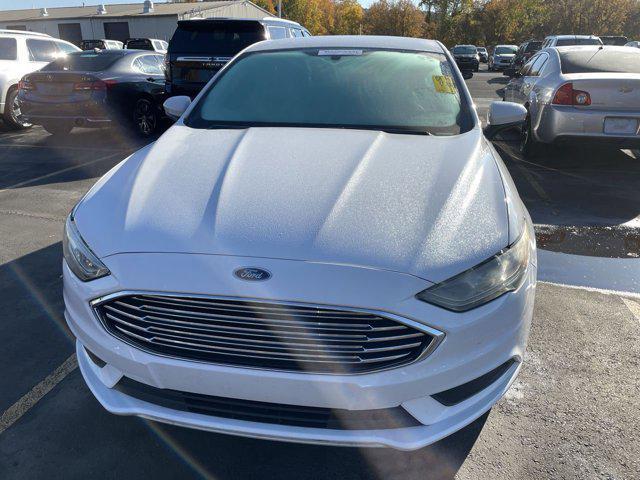 2018 ford fusion se