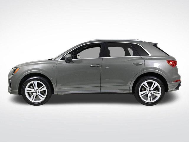 2022 audi q3 45 s line premium