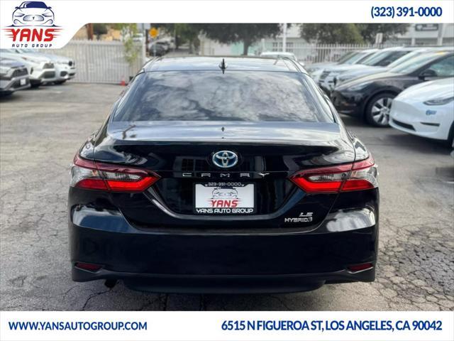 2021 toyota camry le