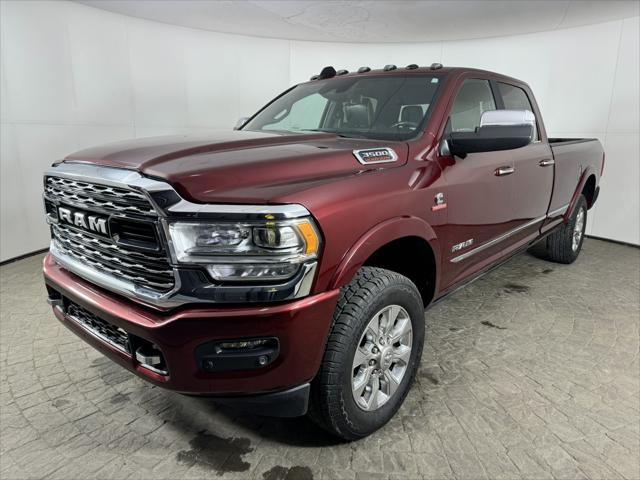 2022 ram 3500 limited crew cab 4x4 8' box