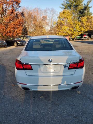 2013 bmw 740 740i 4dr sedan