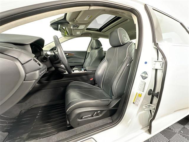 2021 acura tlx base