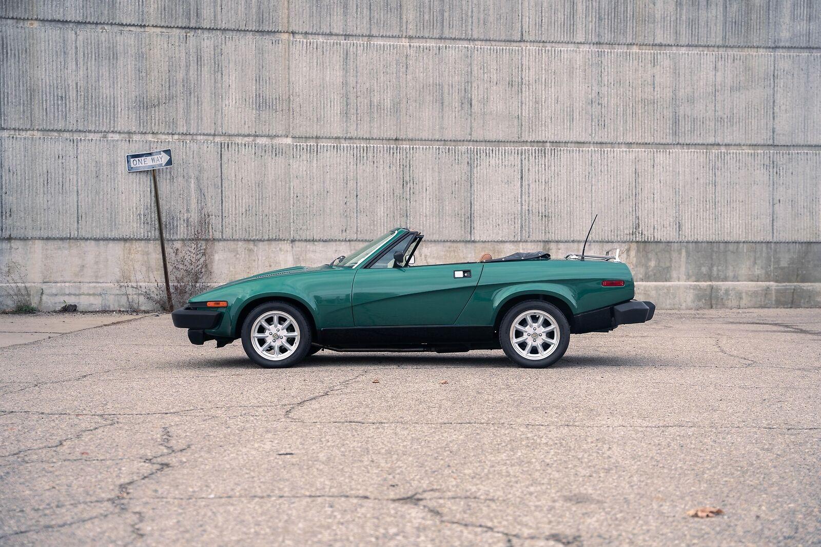 1980 triumph tr8 5 speed manual roadster