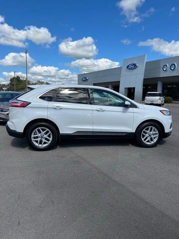 2021 ford edge sel