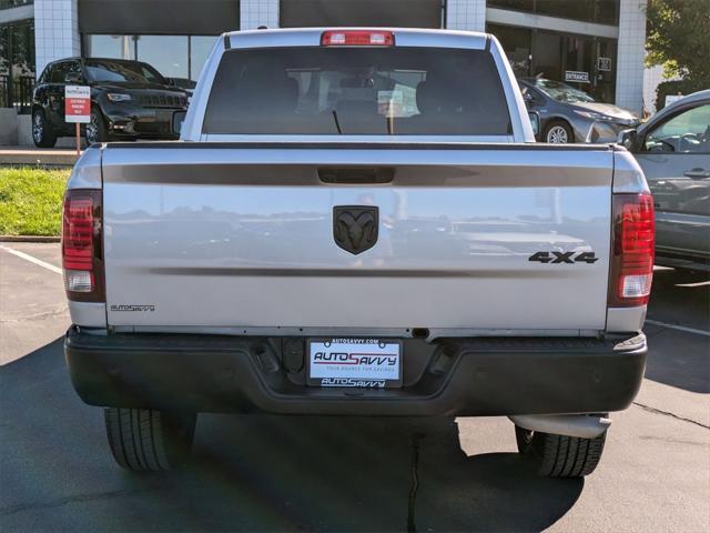 2022 ram 1500 classic warlock quad cab 4x4 6'4' box