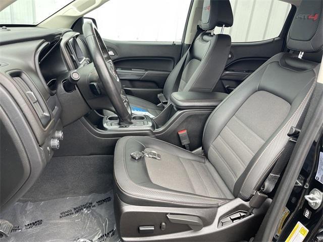 2022 gmc canyon at4 w/cloth