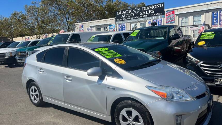 2014 toyota prius three
