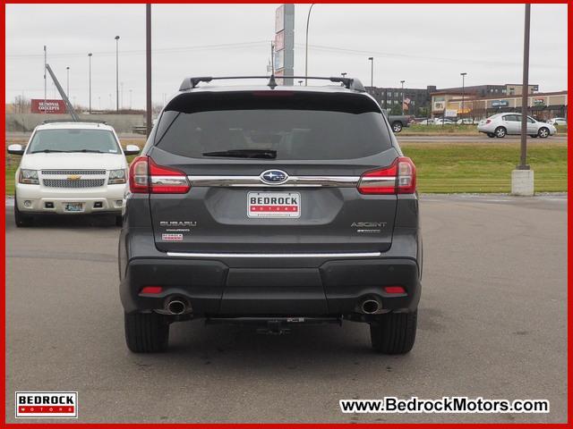 2022 subaru ascent limited 7-passenger