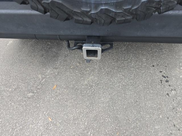 2004 jeep wrangler sahara