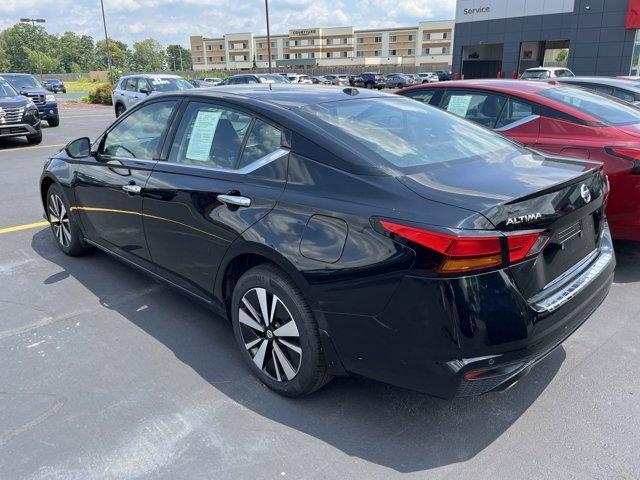 2022 nissan altima 2.5 sl