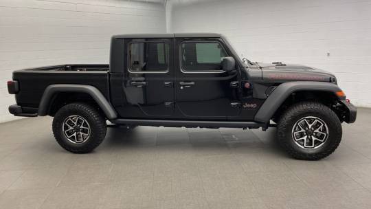 2024 Jeep Gladiator