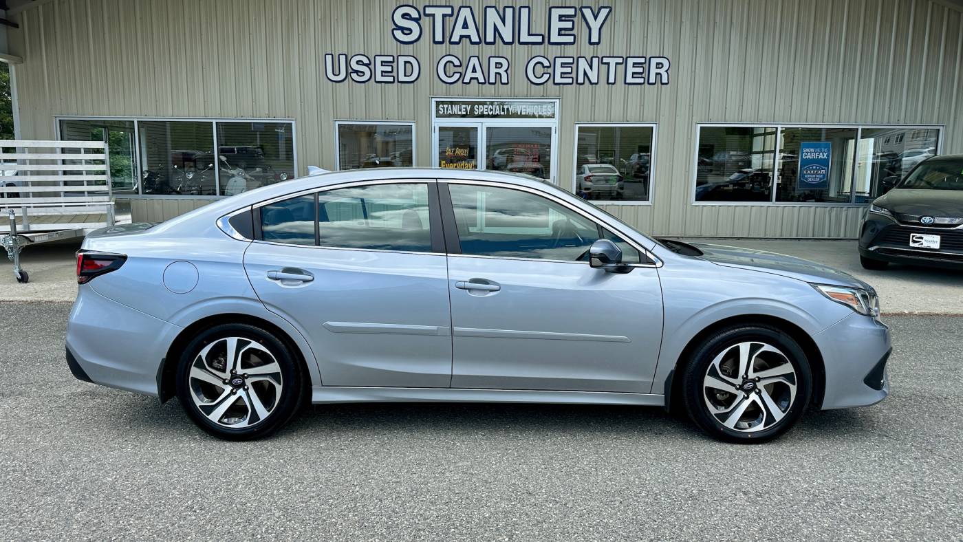 2021 subaru legacy limited xt
