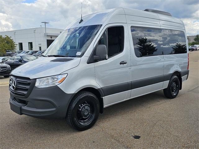2024 mercedes-benz sprinter 2500 standard roof