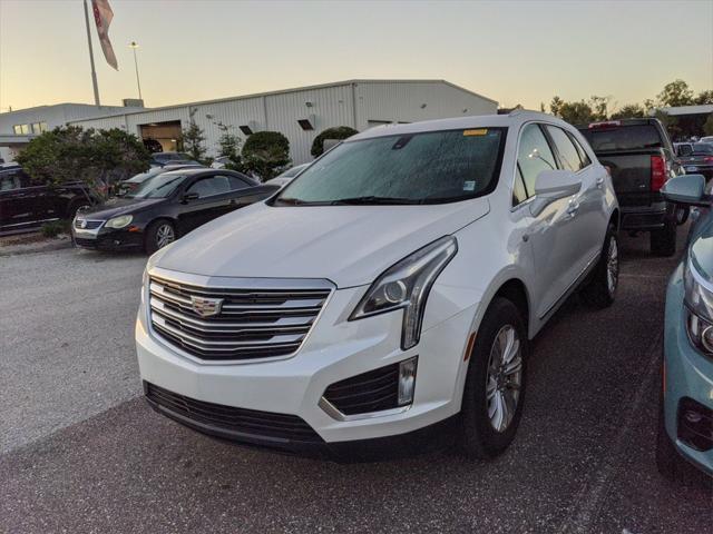2017 cadillac xt5 base