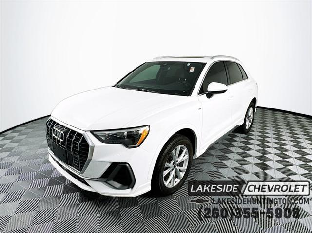 2022 audi q3 45 s line premium