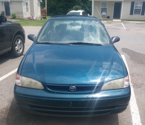 1999 toyota corolla in tennessee by owner