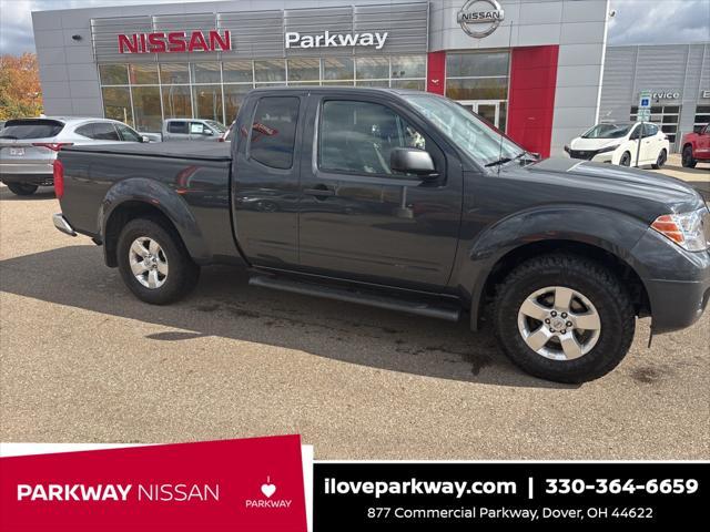 2012 nissan frontier sv