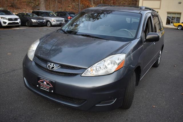 2007 toyota sienna le