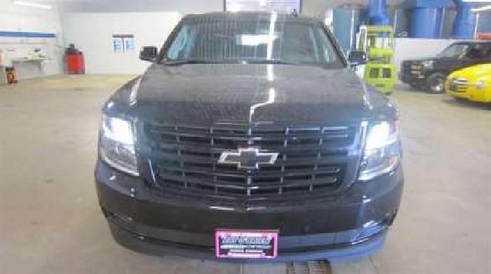 2019 chevrolet suburban in willoughby, oh