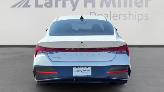 2024 Hyundai Elantra
