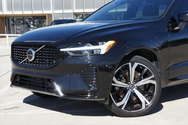 2022 volvo s60 recharge plug-in hybrid t8 r-design