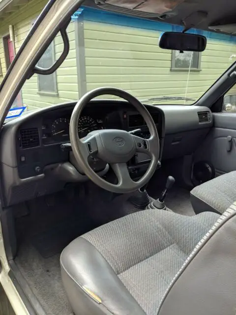 1992 toyota pickup ext 4x4 dlx *texas truck*