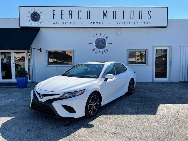 2019 toyota camry se