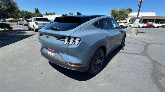 2024 Ford Mustang Mach-E