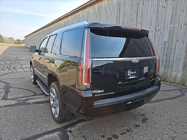 2020 cadillac escalade luxury