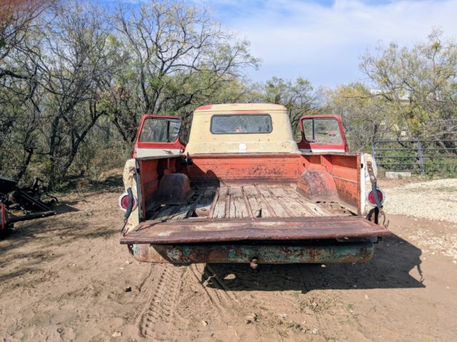 1959 chevy apache 32 fleetside truck