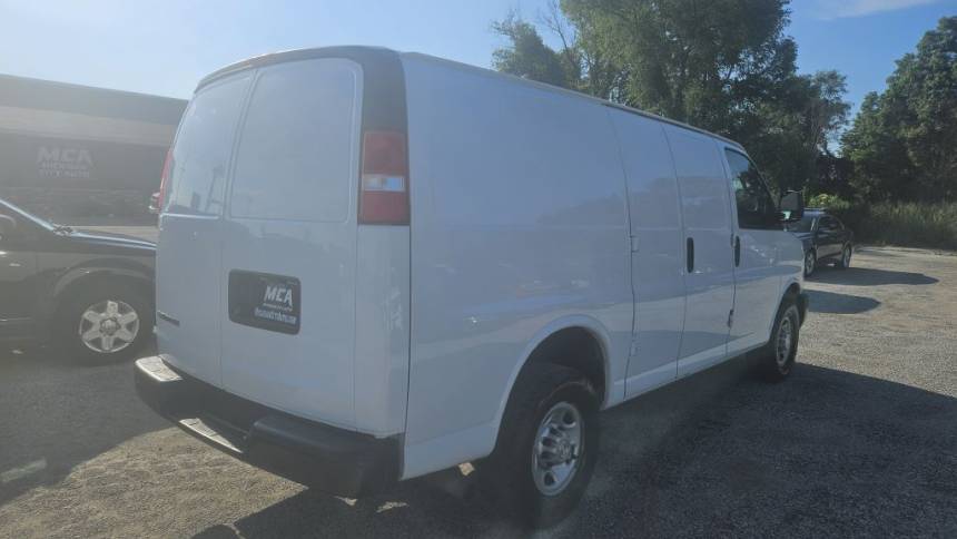 2018 chevrolet express 2500