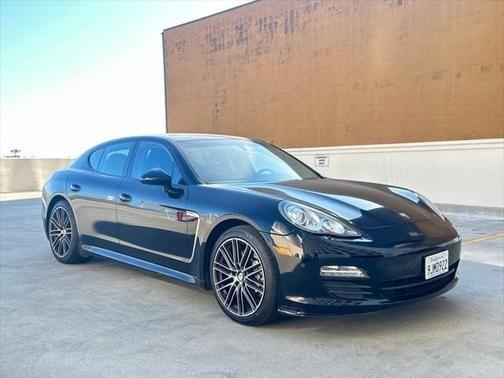 2012 porsche panamera