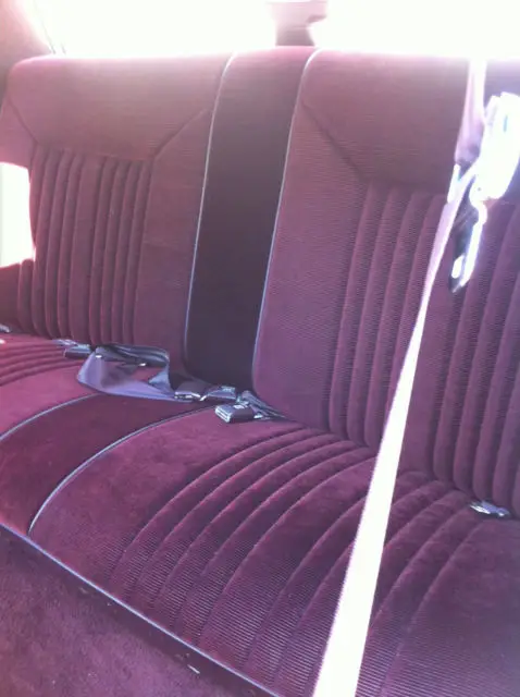 1987 olsmobile cutlass salon burgundy 2 dr v8 307
