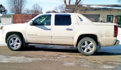 2011 chevrolet avalanche ltz for sale in iowa by owner