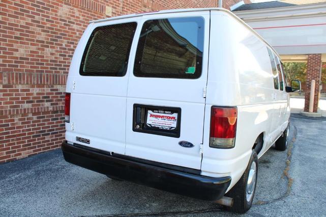 2004 ford e250 cargo